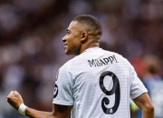 姆巴佩在IG比赛中关键助攻，问鼎冠军引发热议！